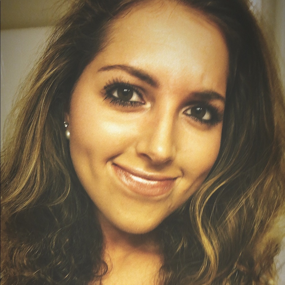 Meet your Posher, Addison